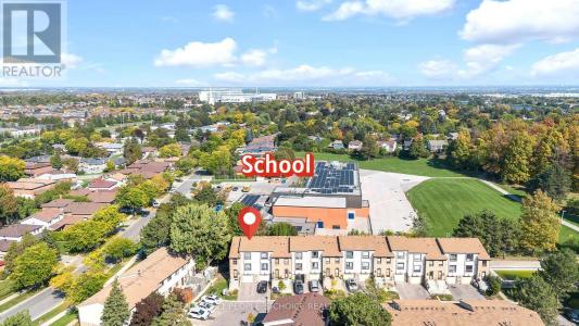 51 MCMULLEN CRESCENT, Brampton (central Park), Ontario L6S 3M2, Canada