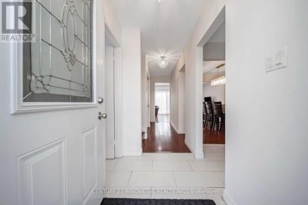 3175 KIRWIN AVENUE, Mississauga (cooksville), Ontario L5A 3M4, Canada