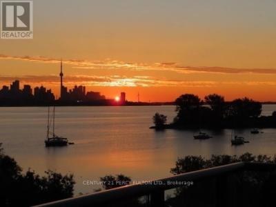 59 ANNIE CRAIG DRIVE, Toronto (mimico), 安大略省 M8V 0C5, 加拿大