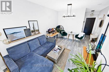 120 HOMEWOOD AVENUE, Toronto (north St. James Town), 安大略省 M4Y 2J3, 加拿大