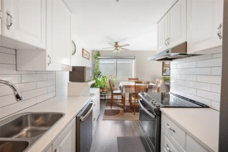 1300 CHURCH STREET, Penticton, Britanya Kolombiyası V2A 4R8, Kanada