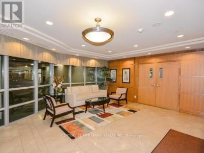 1910 LAKE SHORE BOULEVARD WEST, Toronto (high Park-swansea), オンタリオ M6S 1A2, カナダ