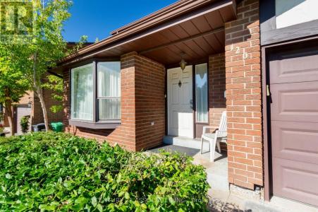 120 ELGIN DRIVE, Brampton (brampton South), Ontario L6Y 2E8, Canada