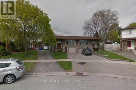 70 ORSETT STREET, Oakville (cp College Park), Ontario L6H 2N9, Canada