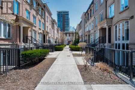 42 WESTERN BATTERY ROAD, Toronto (niagara), 온타리오주 M6K 3P1, 캐나다