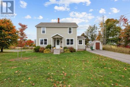 32 STRATFORD ROAD, Stratford, جزيرة الأمير إدوارد C1B 1T5, كندا