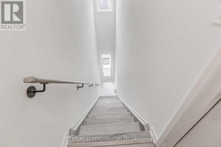 2550 CASTLEGATE CROSSING DRIVE, Pickering (duffin Heights), Ontario L1X 0G4, Canada