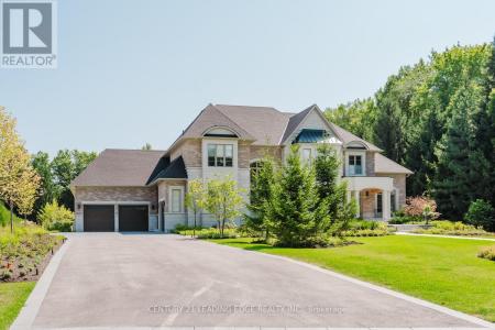 43 NEWTON REED CRESCENT, Uxbridge, Ontario L9P 0R3, Canada