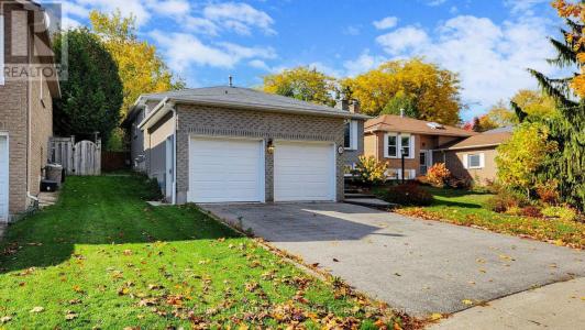 28 STONEHILL BOULEVARD, East Gwillimbury (holland Landing), אונטריו L9N 1E3, קנדה