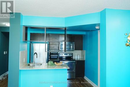 6 EVA ROAD, Toronto (etobicoke West Mall), Ontario M9C 0B1, Kanada