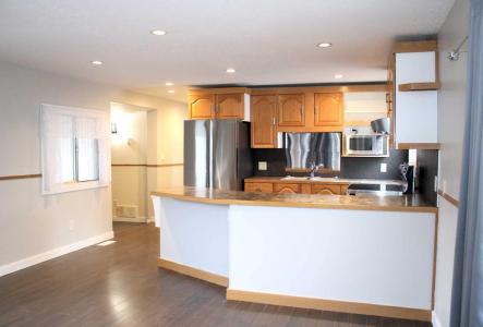 111 6 STREET  SE, Sundre, Alberta T0M 1X0, Canada