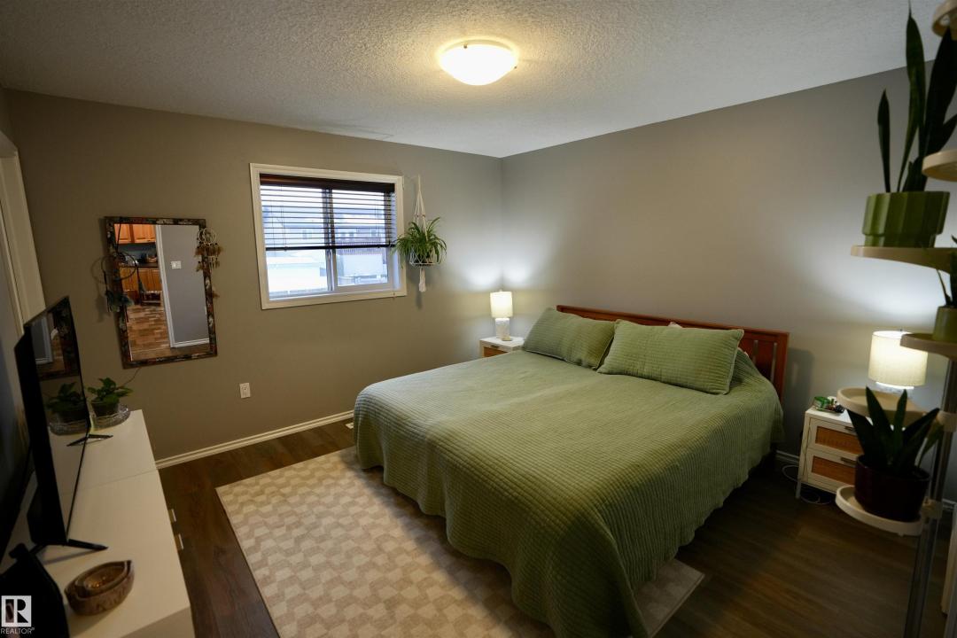 5701 48 AVENUE, St. Paul Town, Alberta T0A 3A1, Canadá