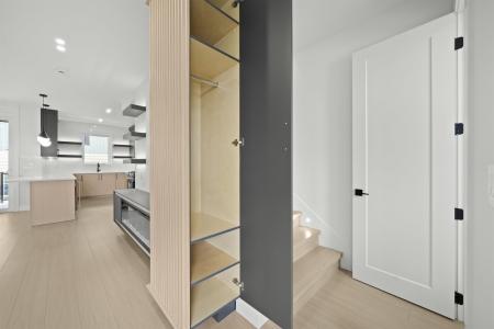 314 NELSON STREET, Coquitlam, Columbia Britannica V3K 4N3, Canada