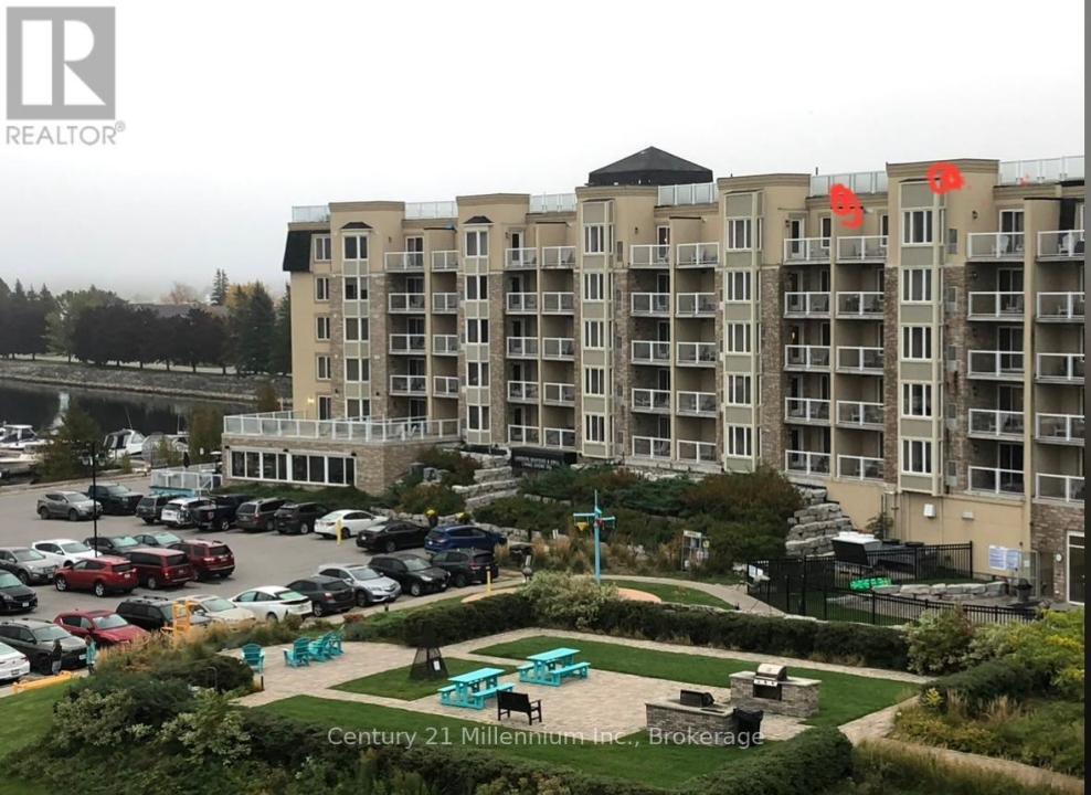 9 HARBOUR STREET EAST, Collingwood, Ontario L9Y 5C5, Kanada