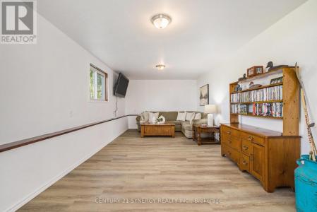 3678 HIGHWAY 43 W ROAD, Smiths Falls, 安大略省 K7A 4S4, 加拿大