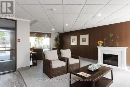 500 TALBOT STREET, London East (east F), Ontario N6A 2S3, Canadá