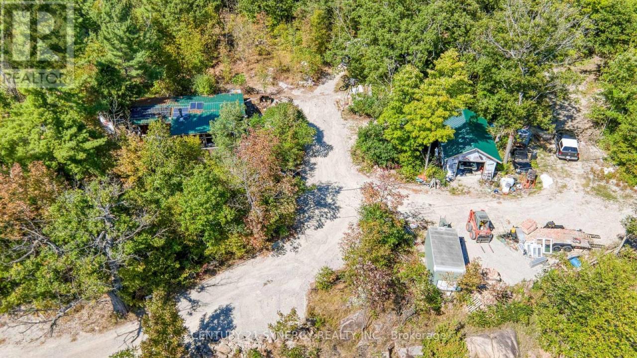 21520 HIGHWAY 7 HIGHWAY, Tay Valley, Ontario K0H 2B0, Canadá