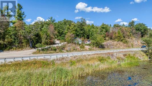 21520 HIGHWAY 7 HIGHWAY, Tay Valley, Ontario K0H 2B0, Canadá