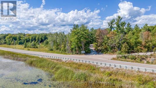 21520 HIGHWAY 7 HIGHWAY, Tay Valley, Ontario K0H 2B0, Canadá