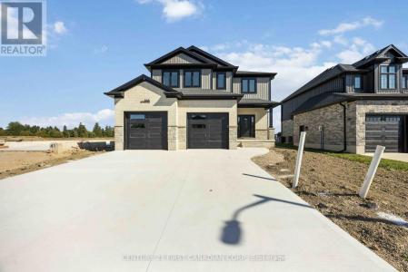 7 DOERR COURT, North Middlesex (ailsa Craig), 安大略省 N0M 1A0, 加拿大