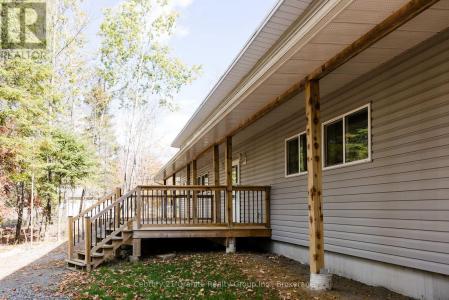 51 FARMCREST AVENUE, Dysart Et Al (dysart), Ontario K0M 1S0, Canadá