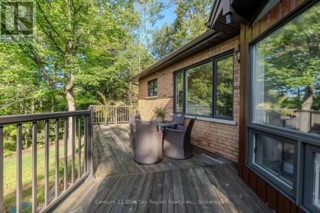 708 ANITA AVENUE, North Bay (birchaven), オンタリオ P1B 8G4, カナダ