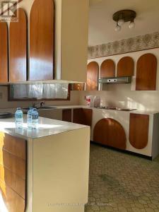 2 ROYAL OAK DRIVE, Toronto (bridle Path-sunnybrook-york Mills), Ontario M3C 2M2, Canadá