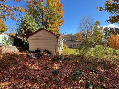 380 Rue St-Joseph, Brownsburg-Chatham, Quebec J8G 2W7, Canadá