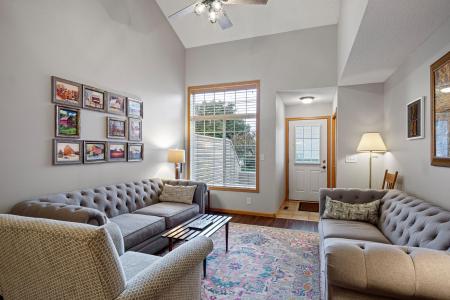 834 Evergreen Circle, Hudson, Wisconsin 54016, Estados Unidos