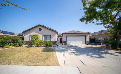 152 Shelly Avenue N, Fresno, California 93727, Estados Unidos