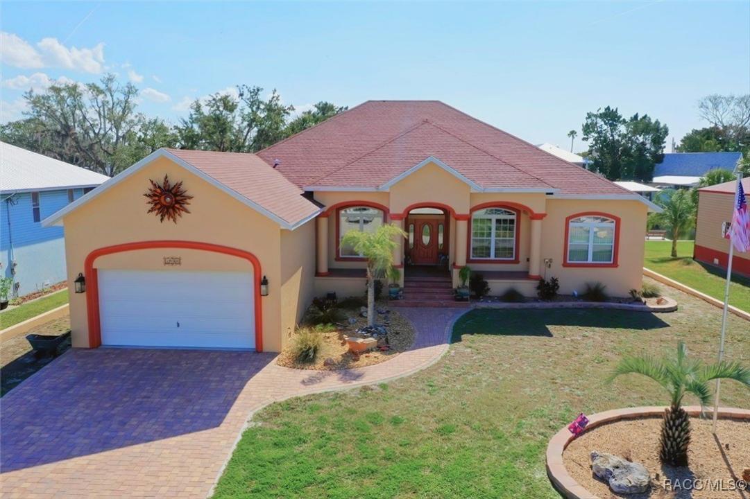 1920 NW 16th Street, Crystal River, 佛羅里達州 34428, 美國