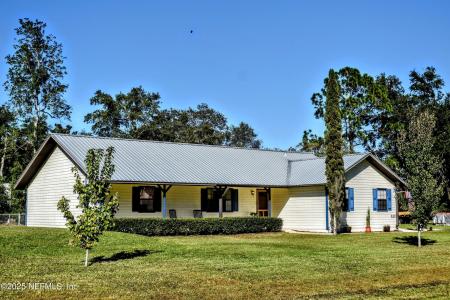 112 W CAMELOT Drive, Palatka, Florida 32177, HOA KỲ