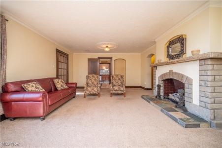 1367 N Market Street, East Palestine, Ohio 44413, Stati Uniti