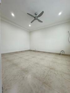 39 Curringa Road, Villawood, NSW 2163, Australia