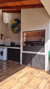 Manuel Ortiz Guerrero, Barrio Caacupe-mí , Areguá, Central 00001, Paraguay