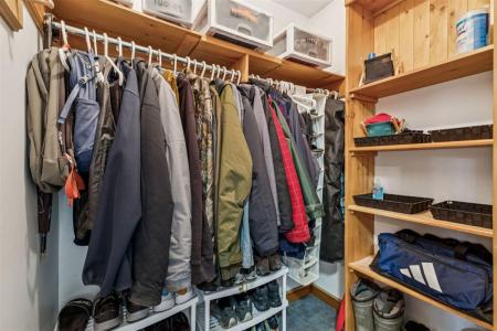 9 Rue de Castillou, Gatineau (Gatineau), ケベック J8T 5Y3, カナダ