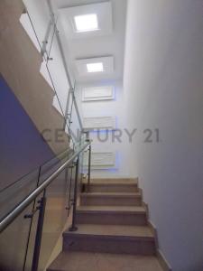 calle principal Residencial, Caracas, Miranda 00001, Venezuela