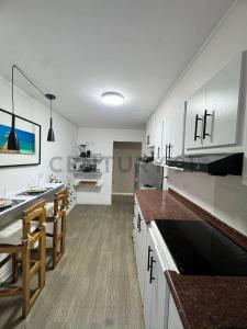 Los Raudales Edificio Angostura, Puerto Ordaz, Bolívar 8050, Venezuela