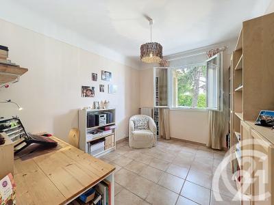 Cavaillon, Provence-Alpes-Côte D'Azur 84300, צרפת 