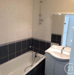 Clermont Ferrand, Alvernia 63000, Francia