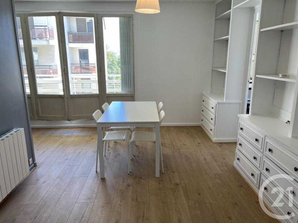 Villeurbanne, ローヌ・アルプ 69100, アキタン