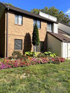 1 Country Magnolia Ln, Egg Harbor Township, New Jersey 08234