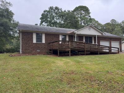 135 Tucker Lane, Washington, NC 27889, USA