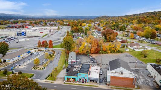 2303 Fort Henry Dr Drive, Kingsport, Tennessee 37664, Estados Unidos