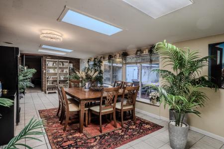 1149 Collins Lane, Frankfort, Kentucky 40601, USA