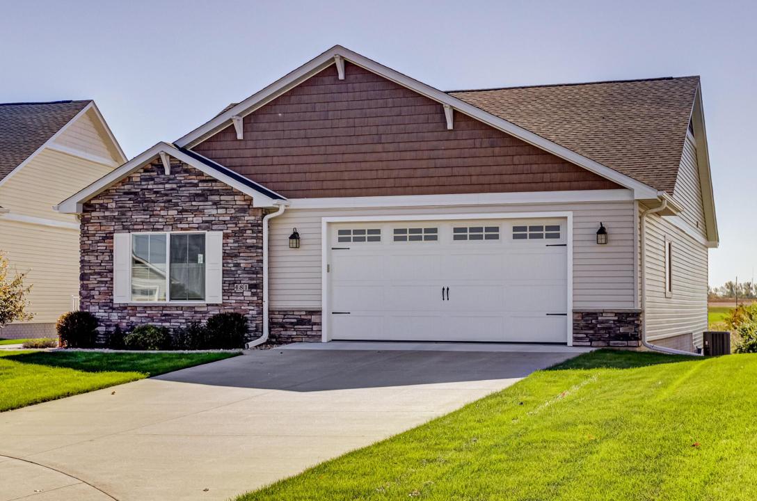 481 Bella Vista Court, Huxley, Iowa 50124, Estados Unidos