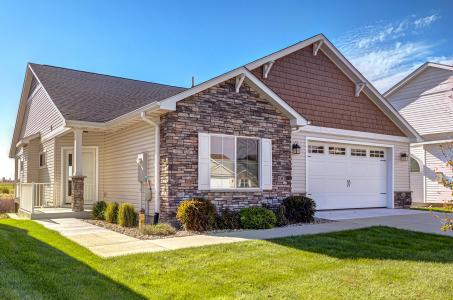 481 Bella Vista Court, Huxley, Iowa 50124, Estados Unidos