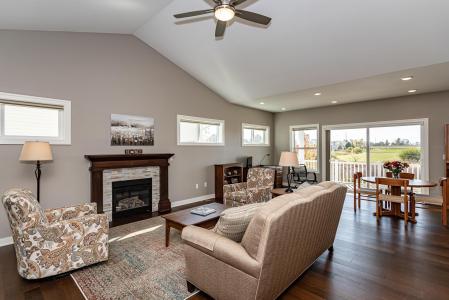 481 Bella Vista Court, Huxley, Iowa 50124, Estados Unidos