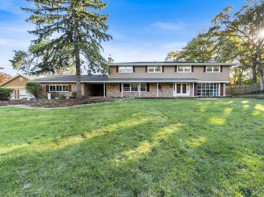 210 Oak Lane, Winthrop Harbor, Illinois 60096