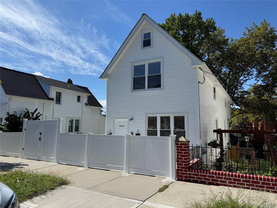 831 Swinton Avenue, Bronx, New York 10465